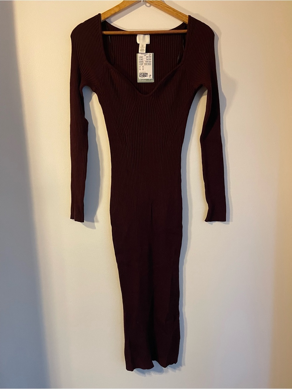 NWT H&M Burgundy Ribbed Knit Long Sleeve Midi Dress M New